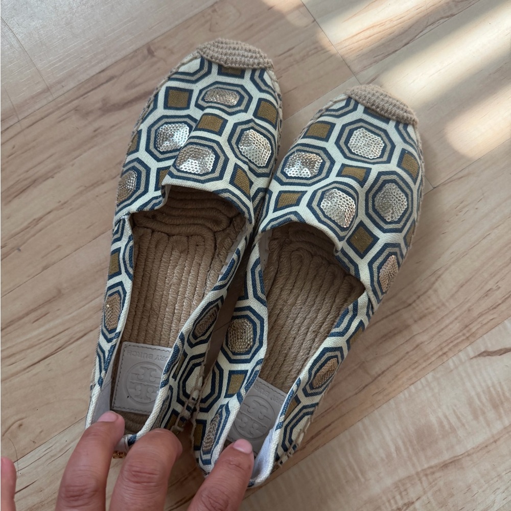 Tory Burch Geometric Pattern Espadrilles - image 7